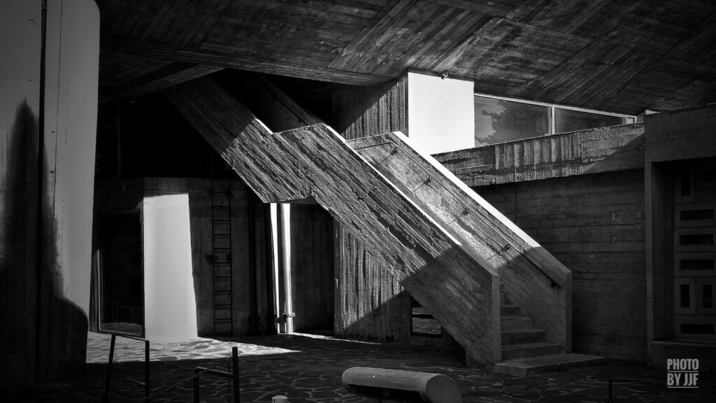 Cite-radieuse-Le-Corbusier-Marseille_JJ-FLANDE_20218